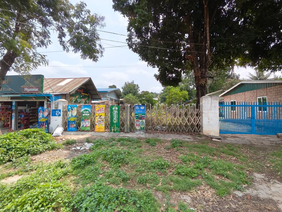 လူနေ/ဆိုင်ဖွင့်ရန်အဆင်ပြေသော မြေကွက်အရောင်းလေးပါ! 🎉